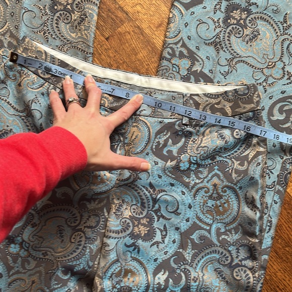 Express Brocade Satin Slacks 8 wide leg - Picture 3 of 9